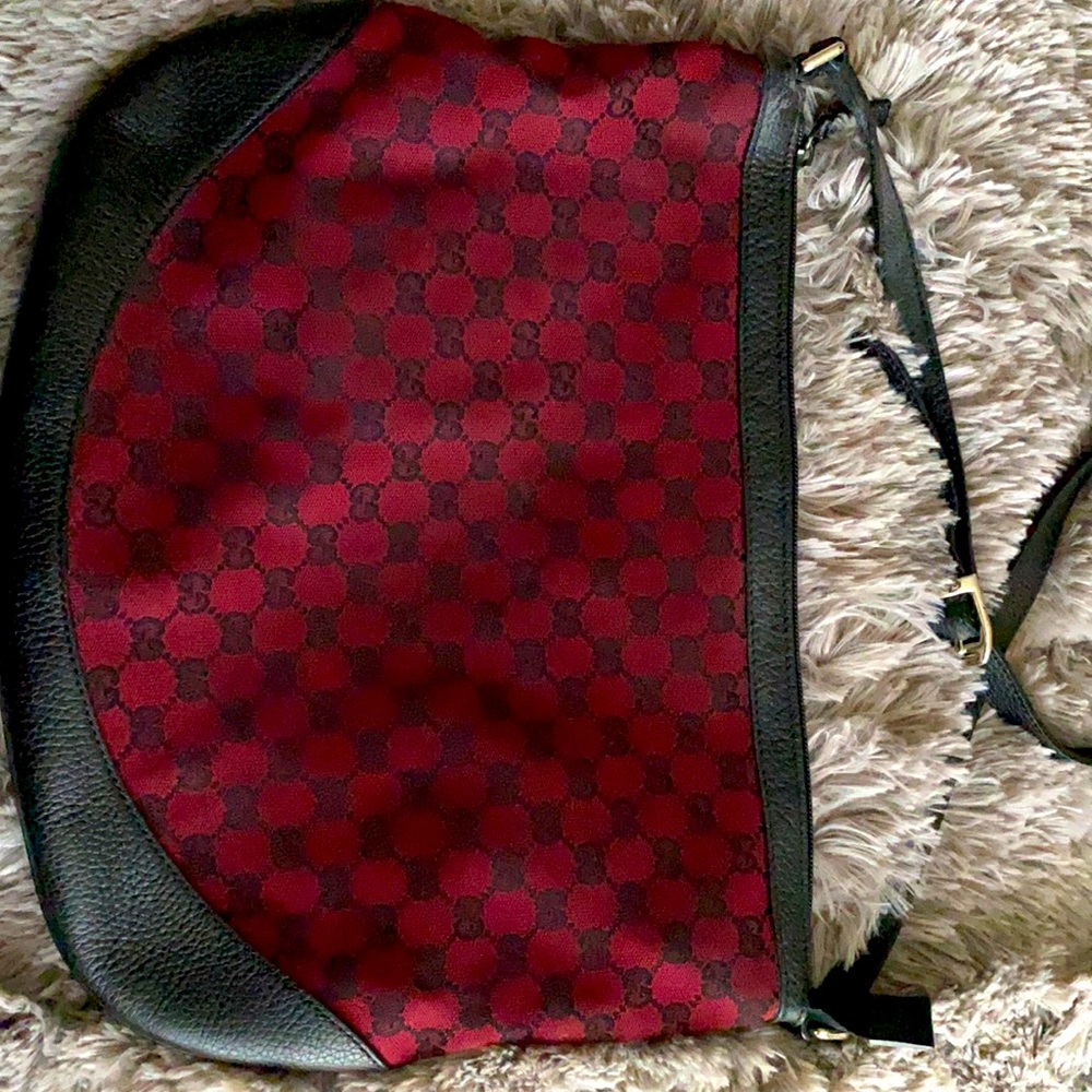 Gucci Crossbody Messenger